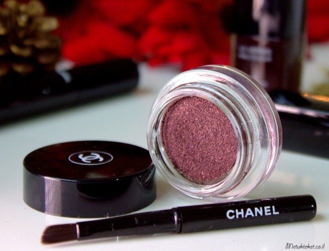 CHANEL Illusion d'Ombre Eyeshadow – 857 Rouge Noir